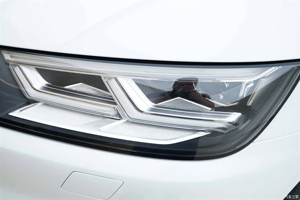 Audi Q5L, 2021 15