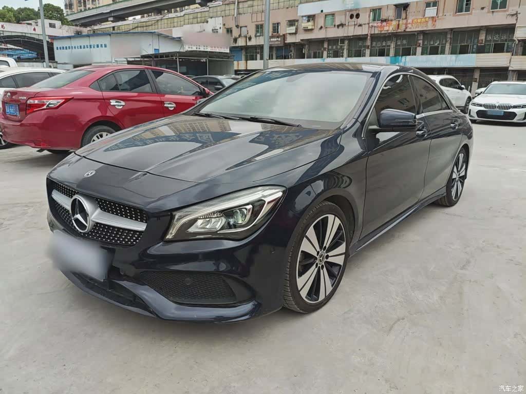 Mercedes-Benz CLA