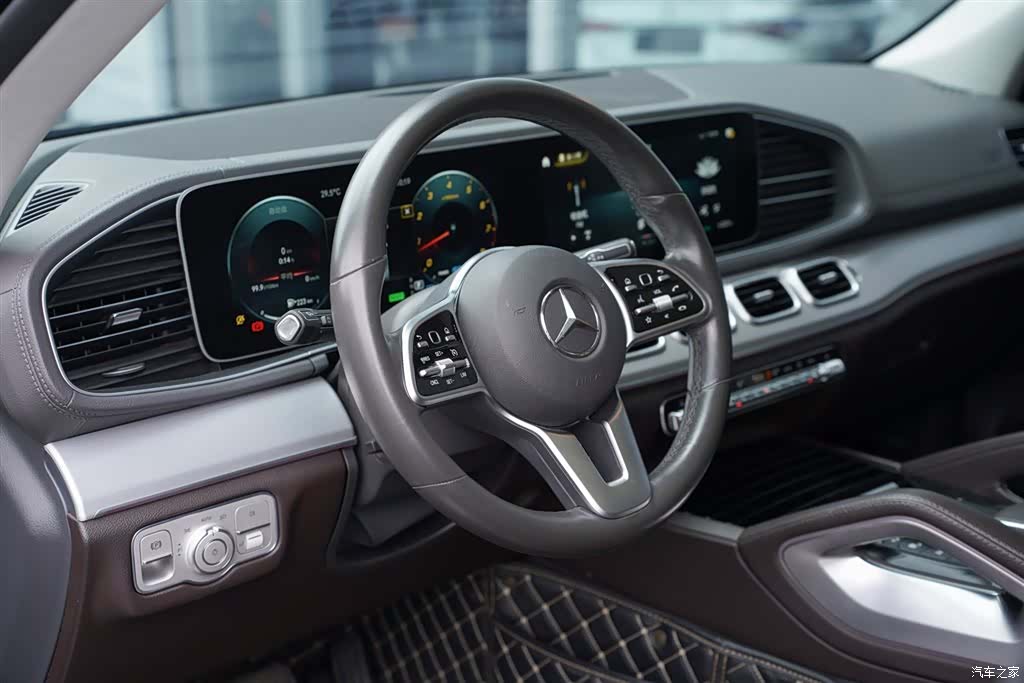 Mercedes-Benz GLE, 2020 15