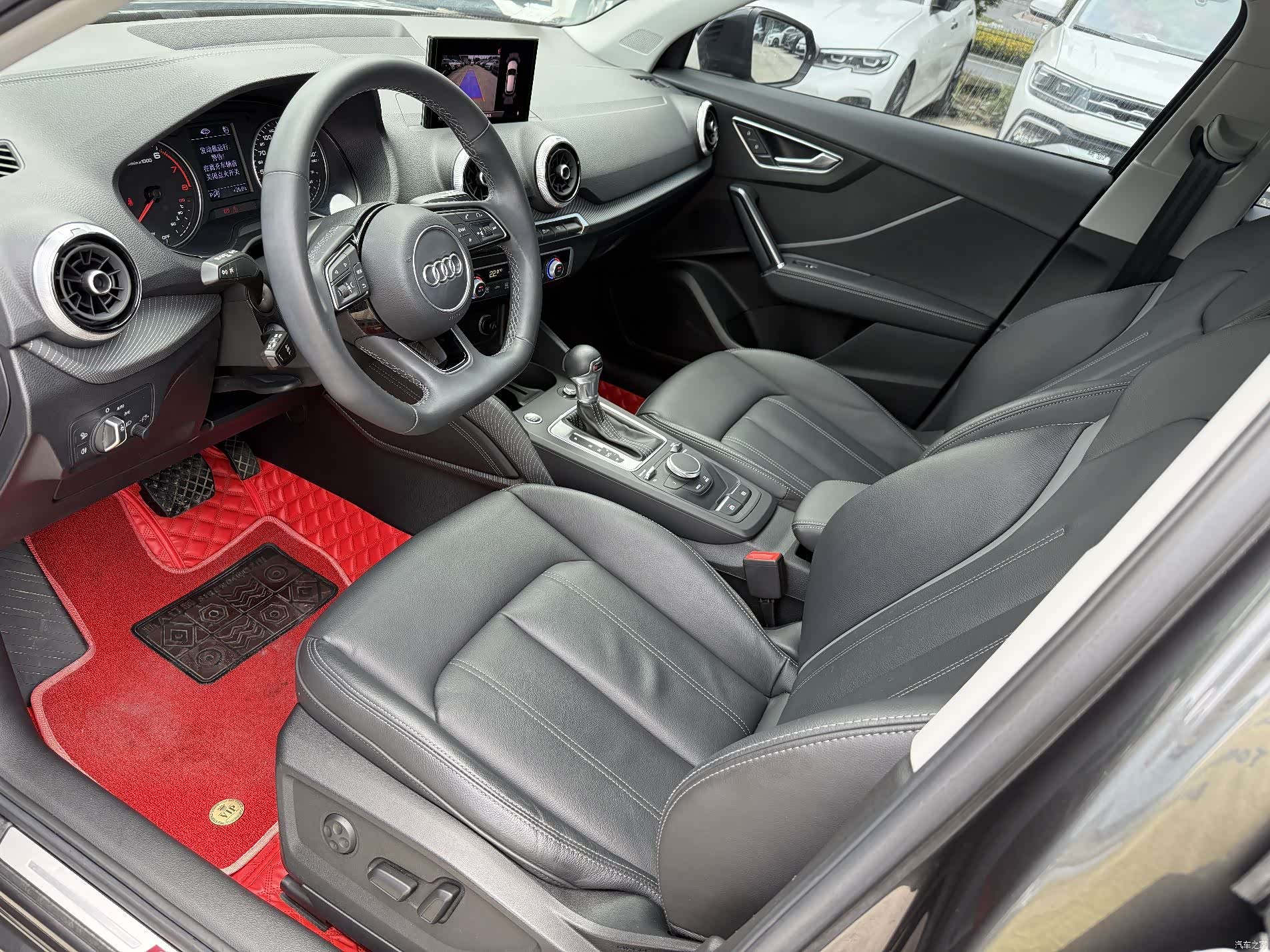 Audi Q2L, 2022 4