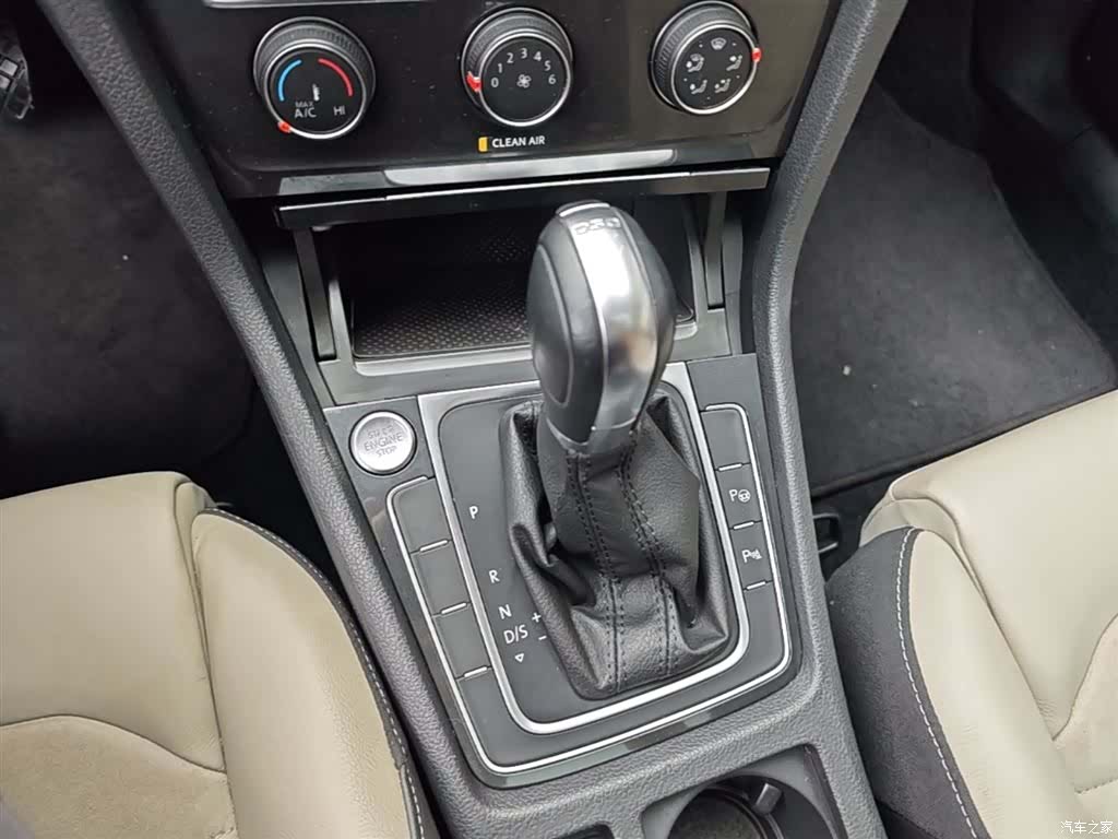 Volkswagen Golf, 2017 10