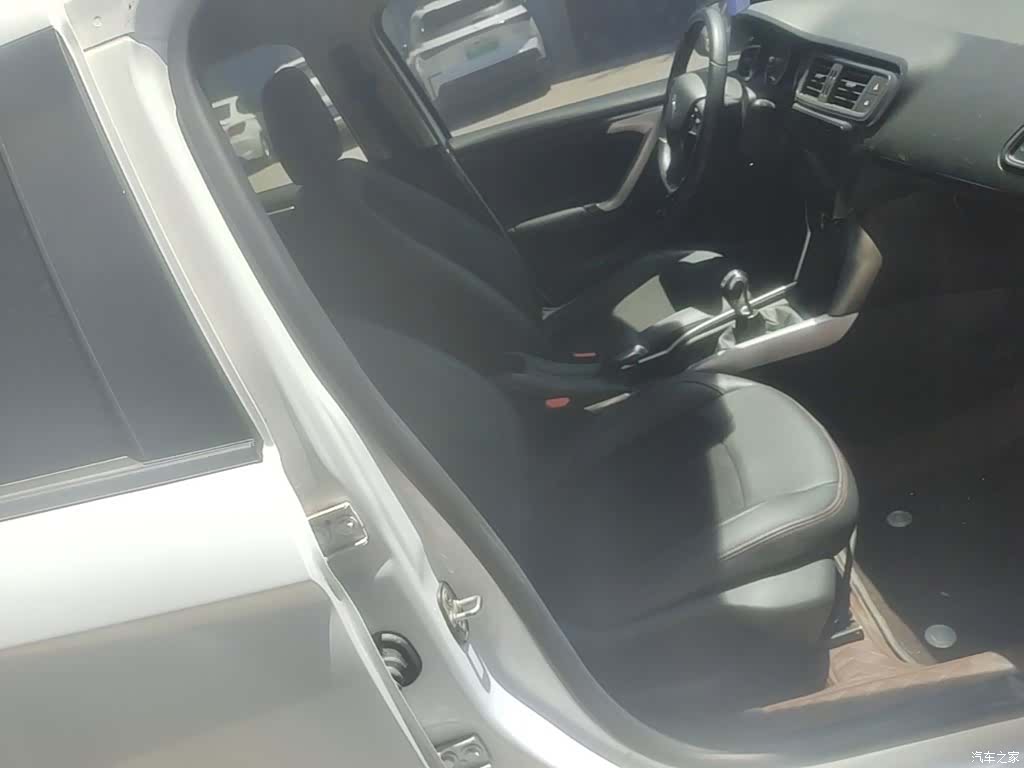 Citroen C3-XR, 2017 25