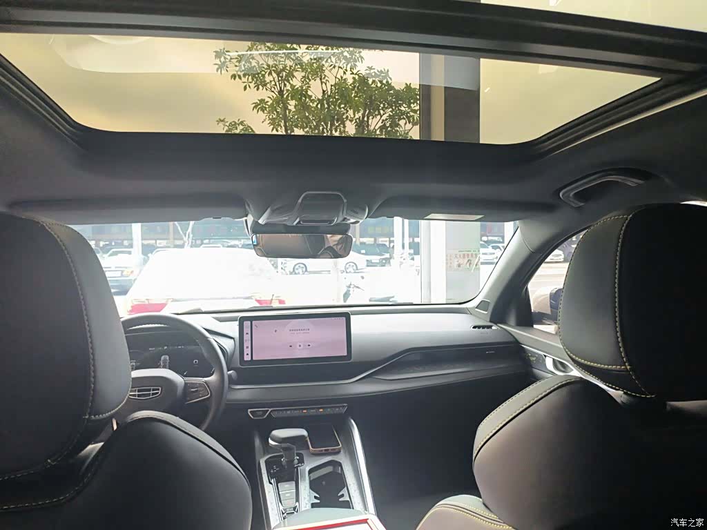 Geely Preface, 2023 14
