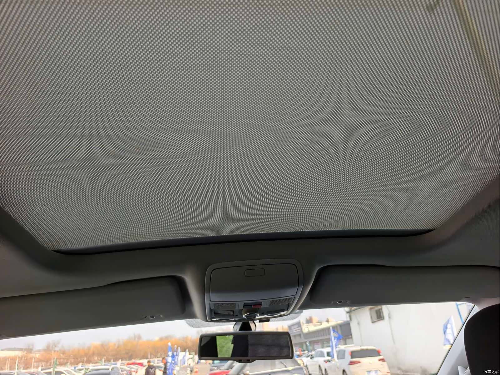 Volkswagen Xia, 2016 13