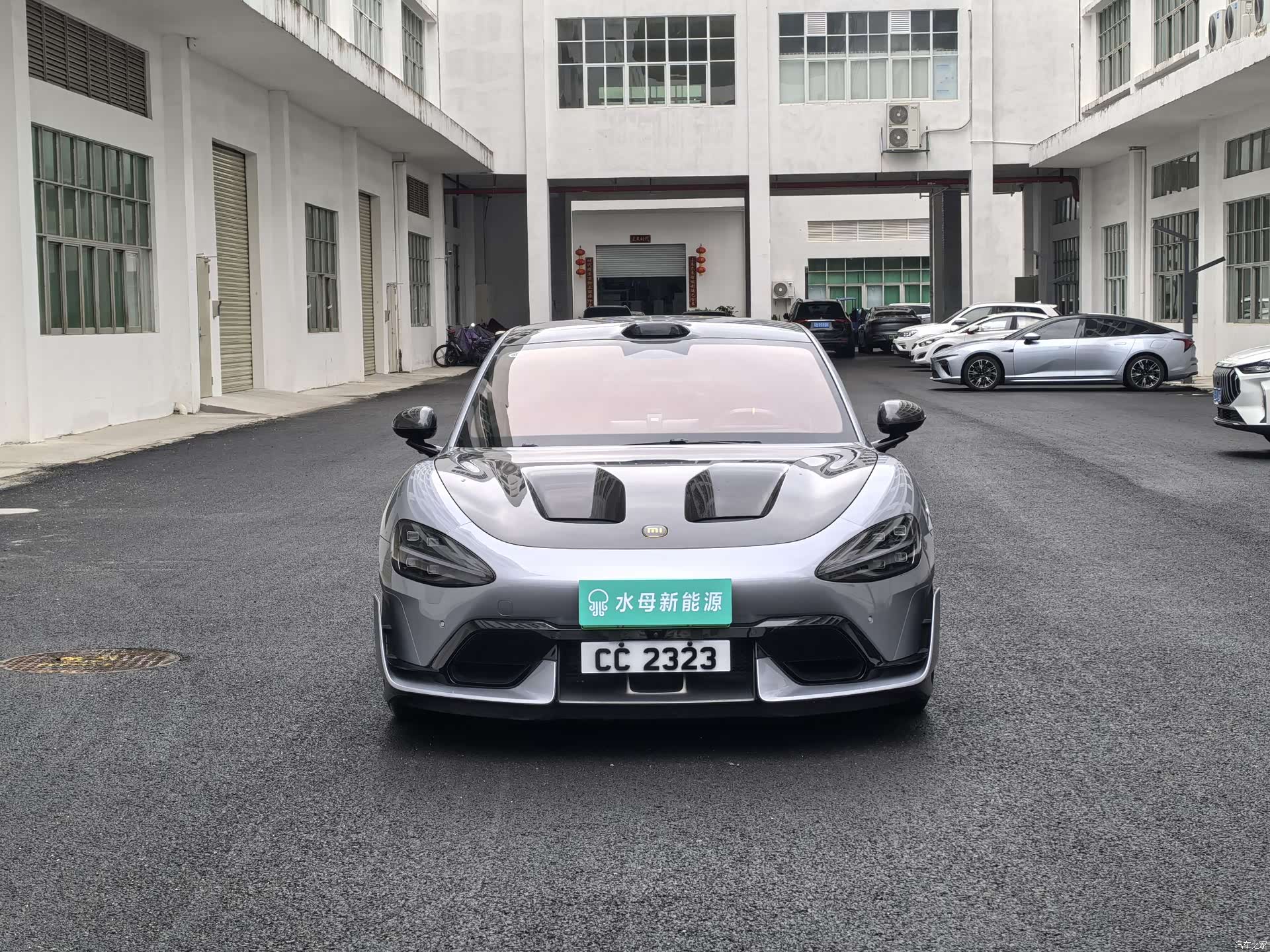 Xiaomi SU7, 2025 13