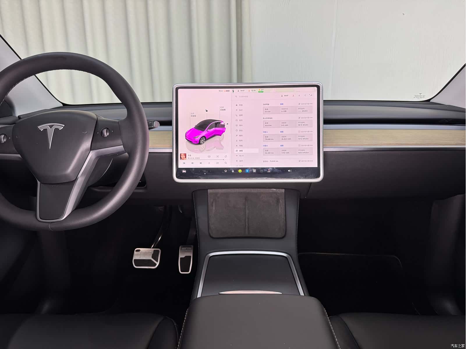 Tesla Model Y, 2022 26