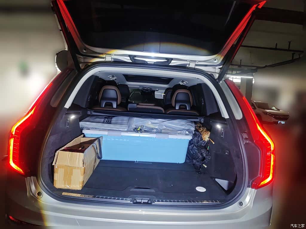 Volvo XC90, 2019 10