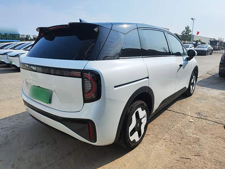 ARCFOX ji hu kao la 2023 qin zi ban