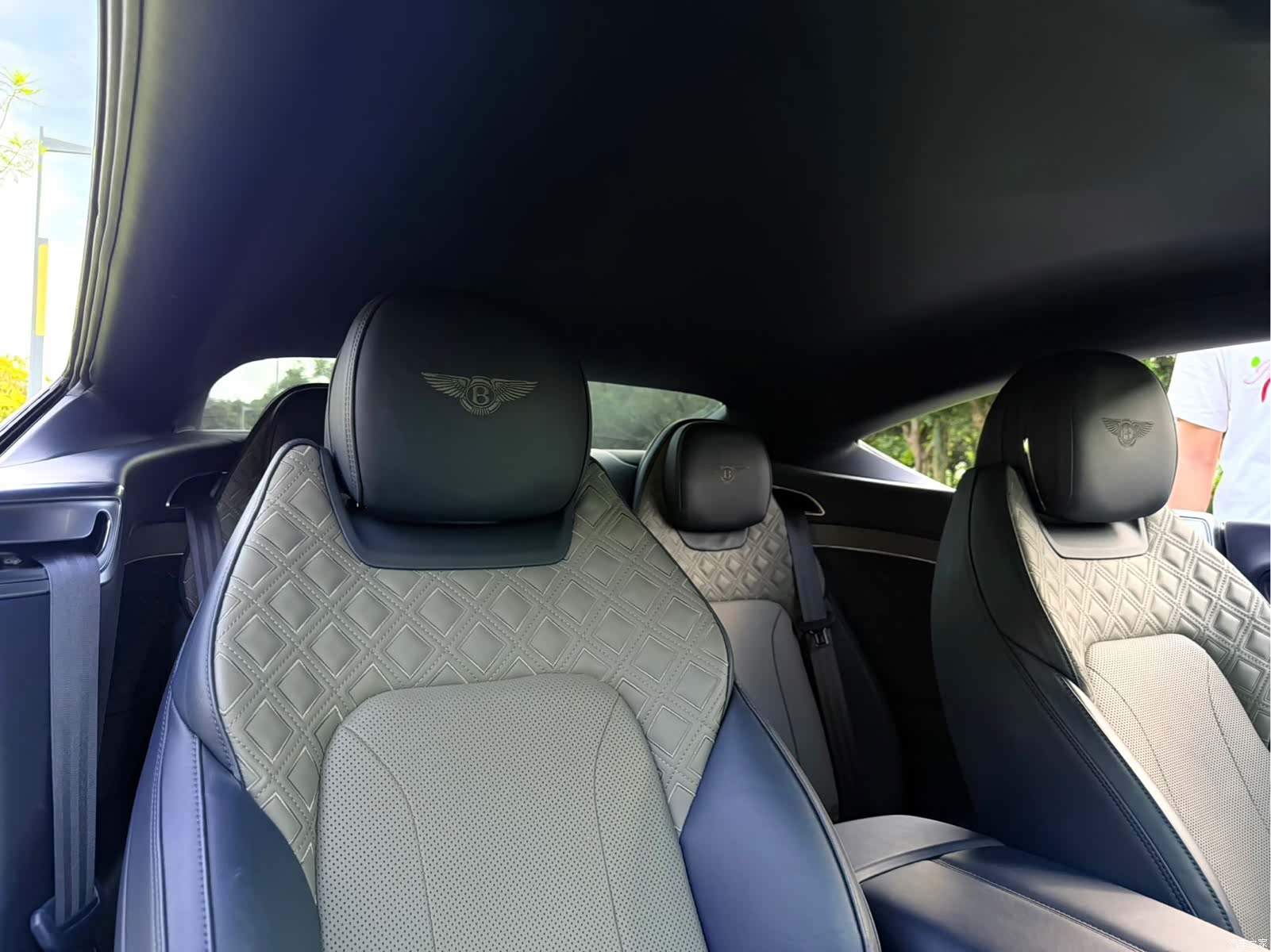 Bentley Continental GT, 2020 13