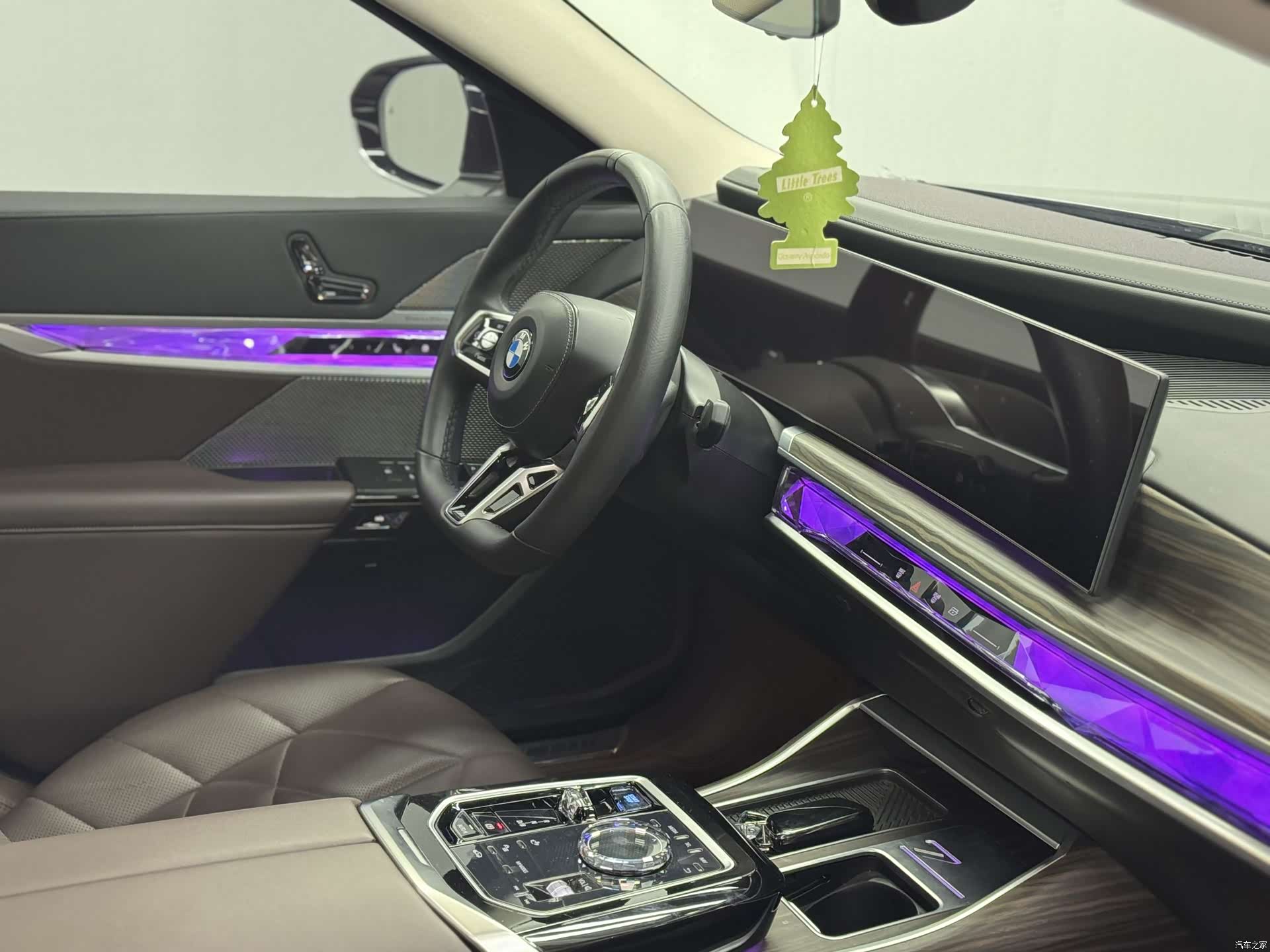 BMW i7, 2025 20
