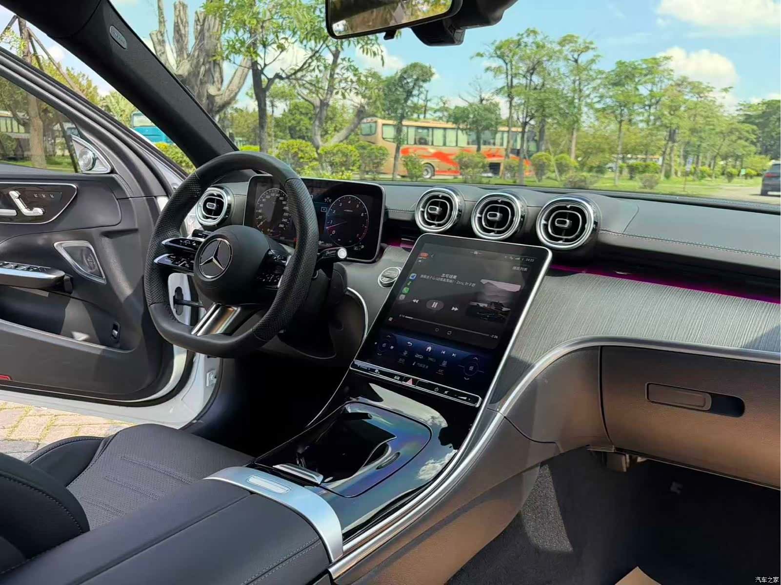 Mercedes-Benz C-Class, 2024 7