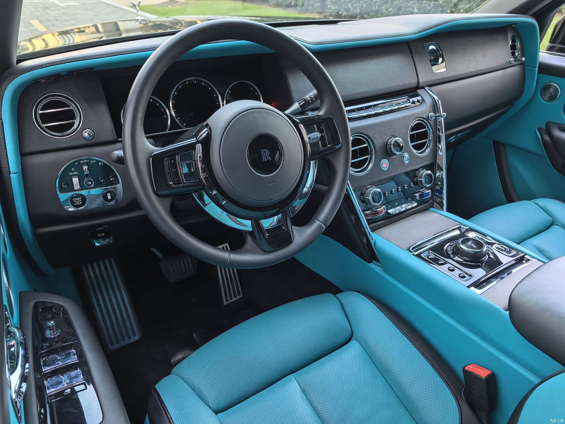 Rolls-Royce Cullinan, 2022 49