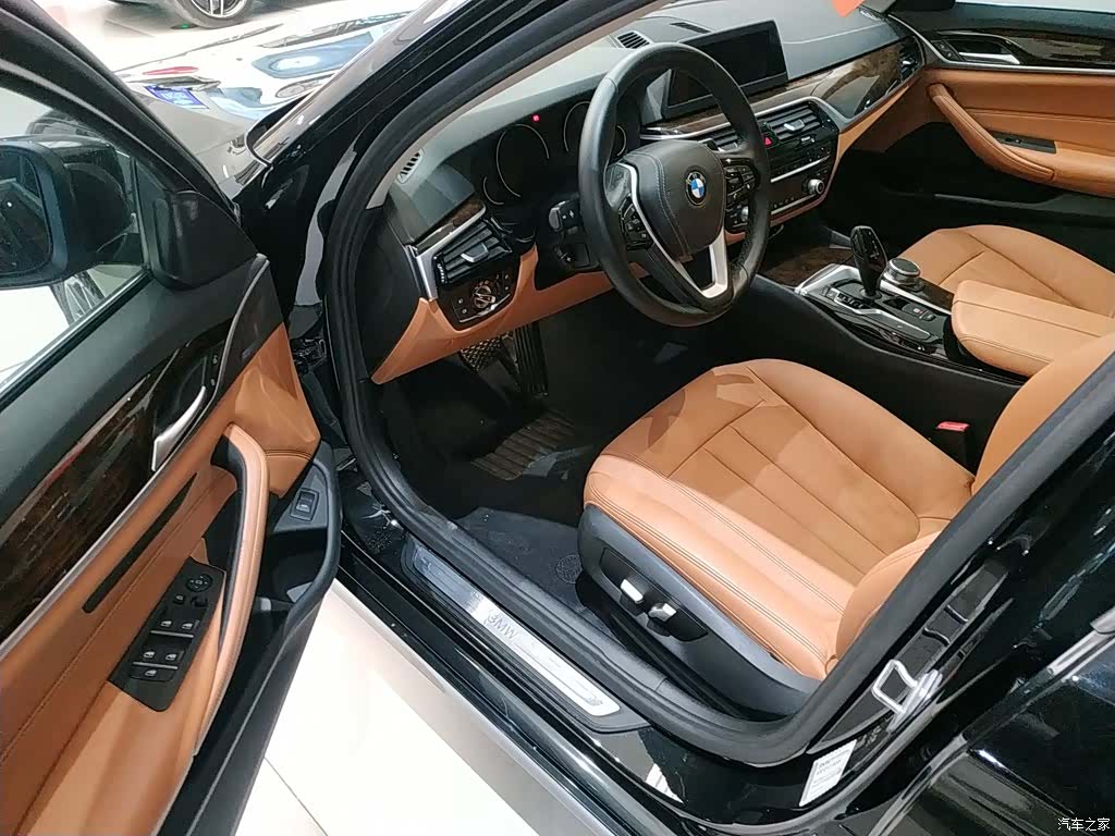 BMW 5 Series, 2018 12
