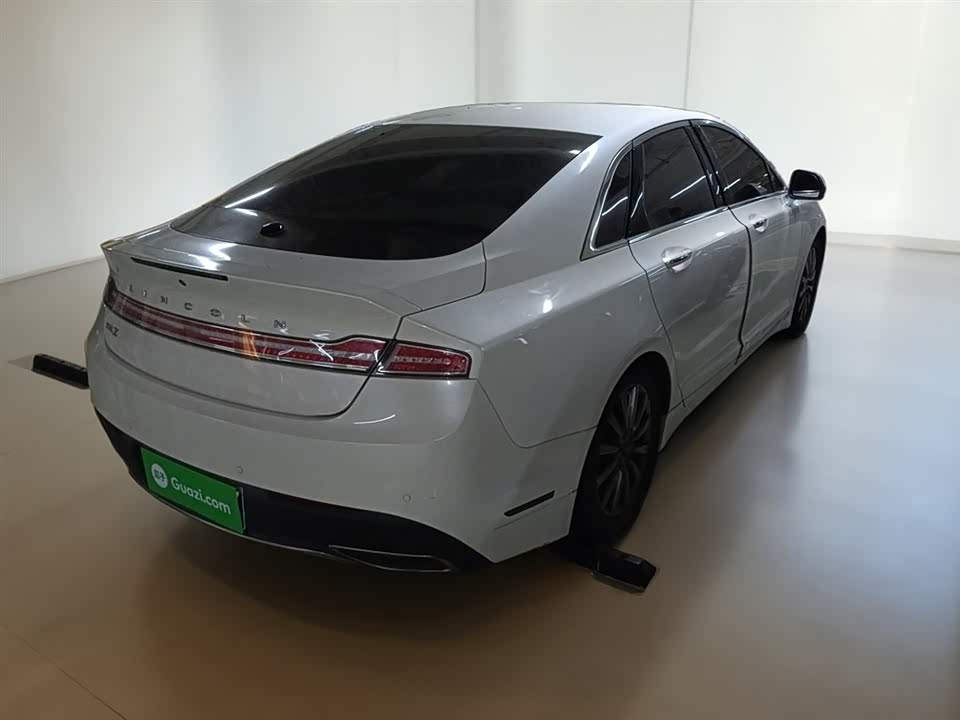 Lincoln MKZ