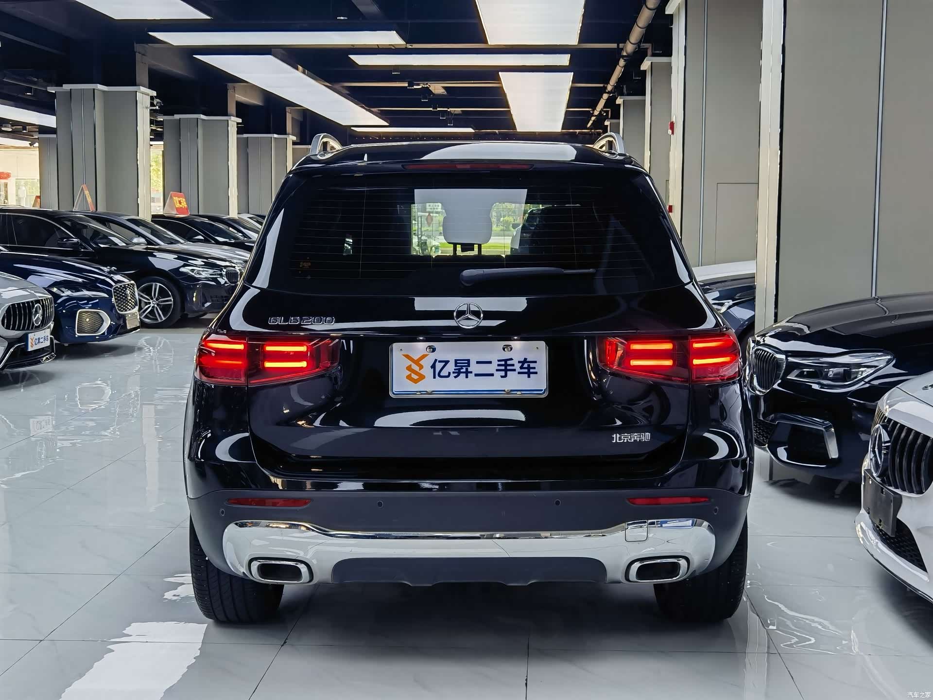 Mercedes-Benz GLB, 2024 все фото