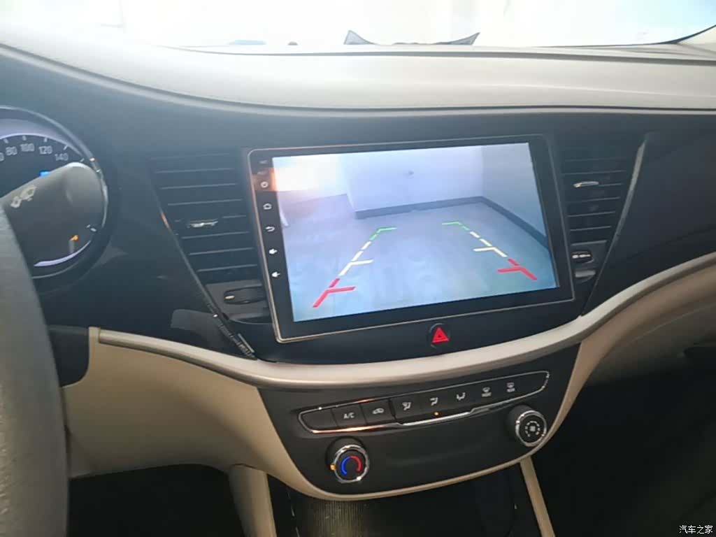 Buick Verano, 2017 9