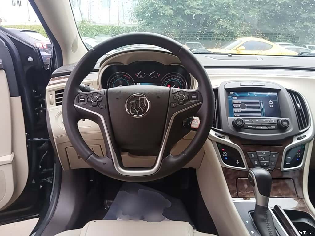 Buick LaCrosse, 2014 11