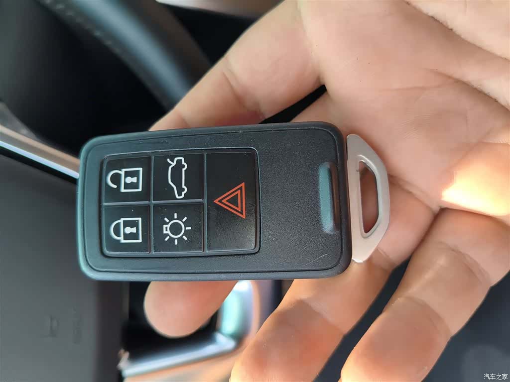 Volvo S60, 2017 9