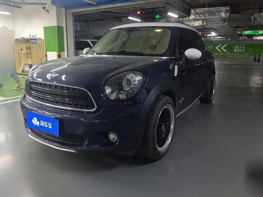 MINI COUNTRYMAN
