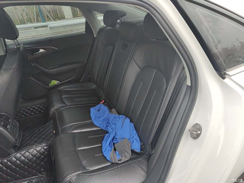 Audi A6L, 2018 15