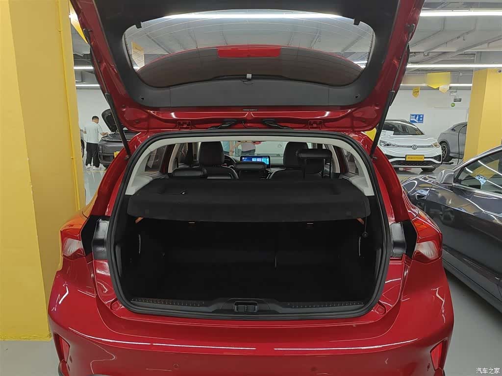 Ford Focus, 2020 15