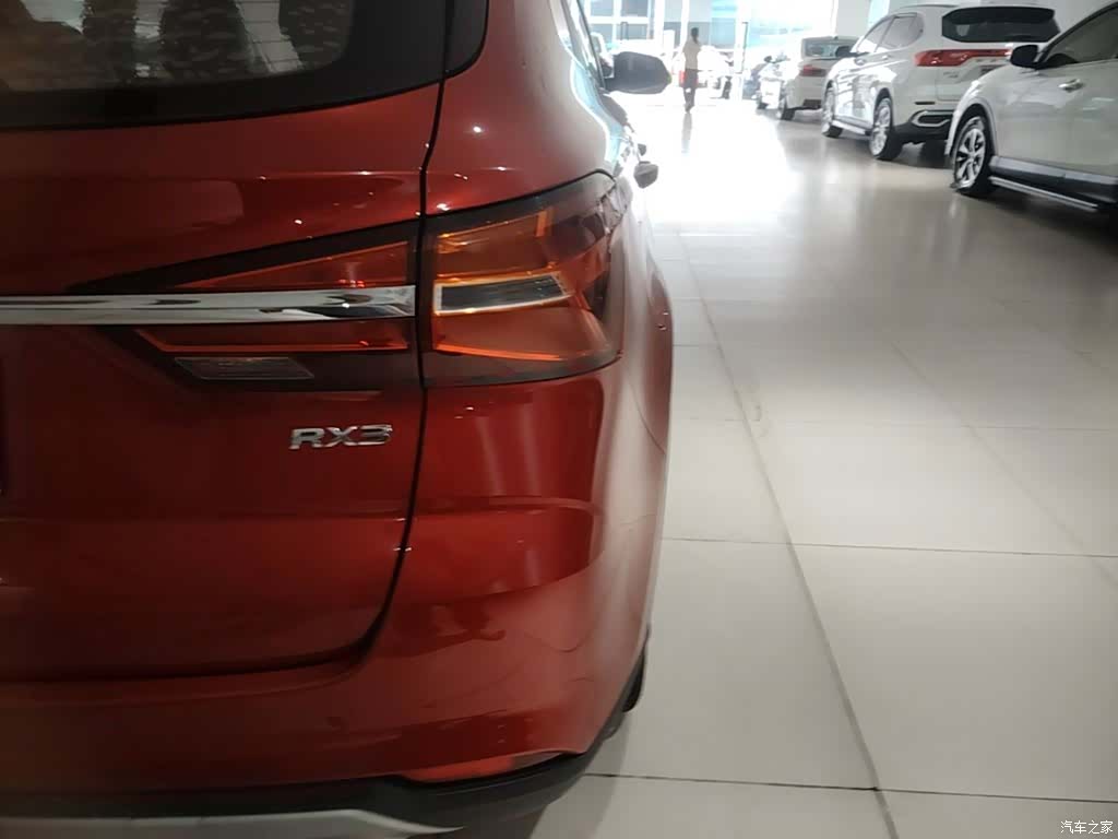Roewe RX3, 2019 8