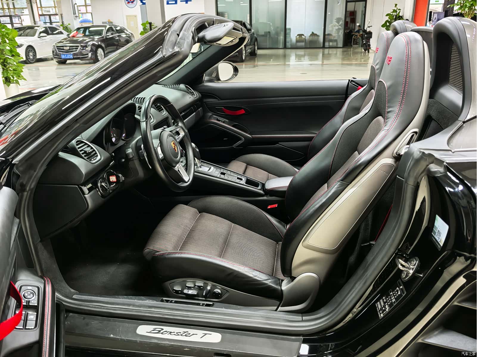 Porsche Boxster, 2021 12