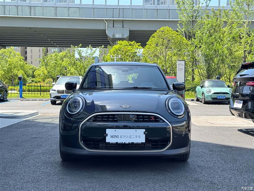 Mini Cooper, 2024 6