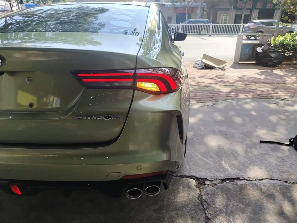 Trumpchi Shadow Leopard