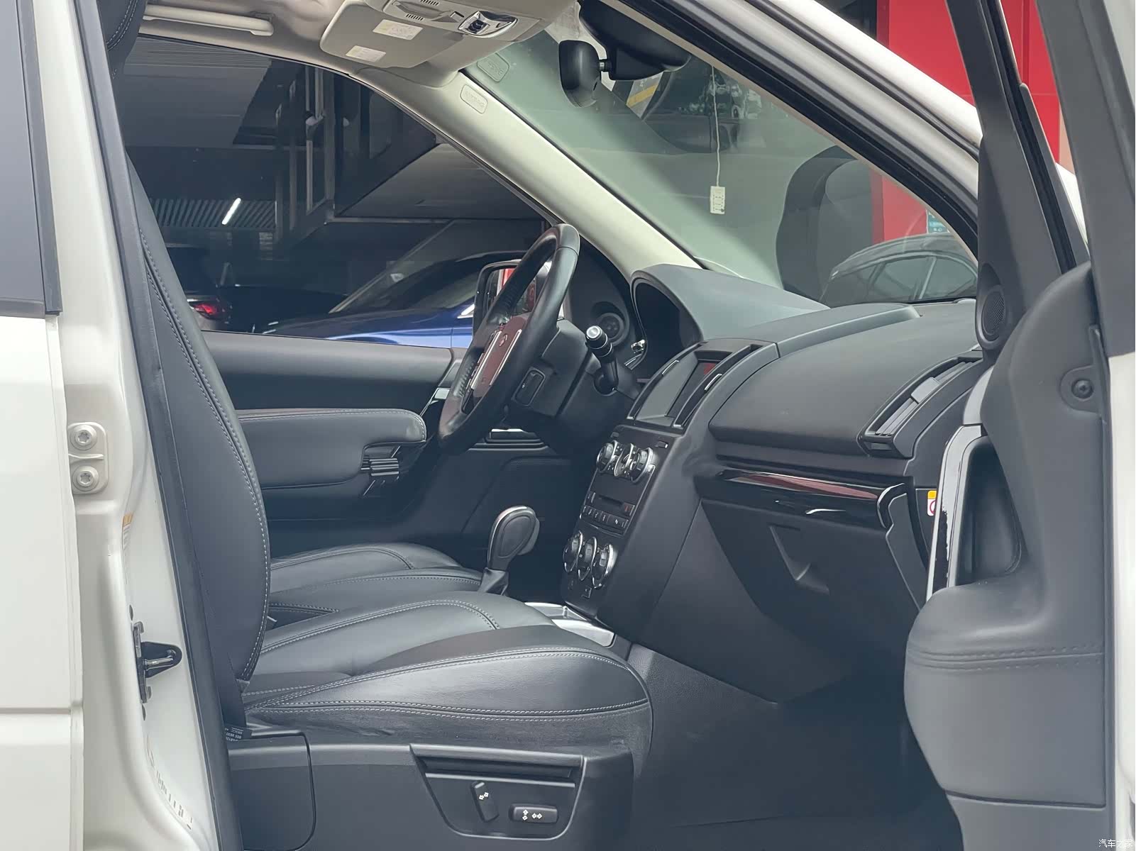 Land Rover Si4, 2013 20
