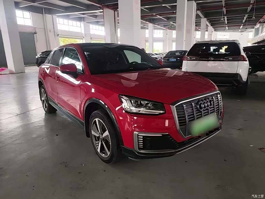 Audi e-tron, 2020 24