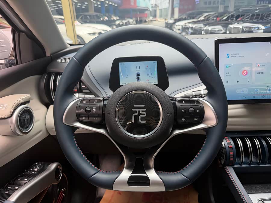 BYD Atto 3 2022, фото 10