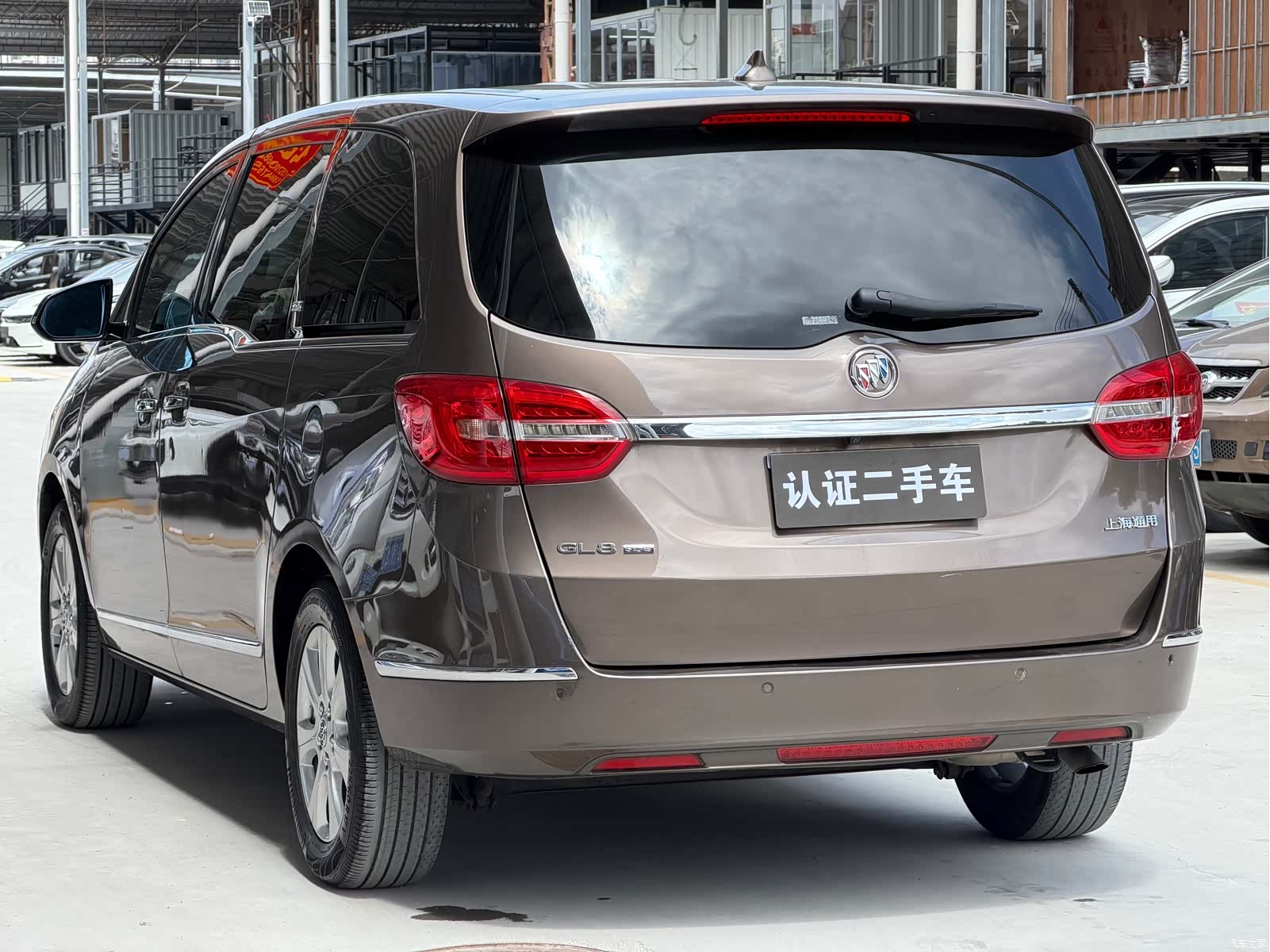 Buick GL8, 2015 6