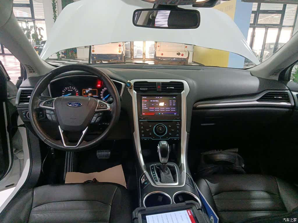 Ford Mondeo, 2016 10