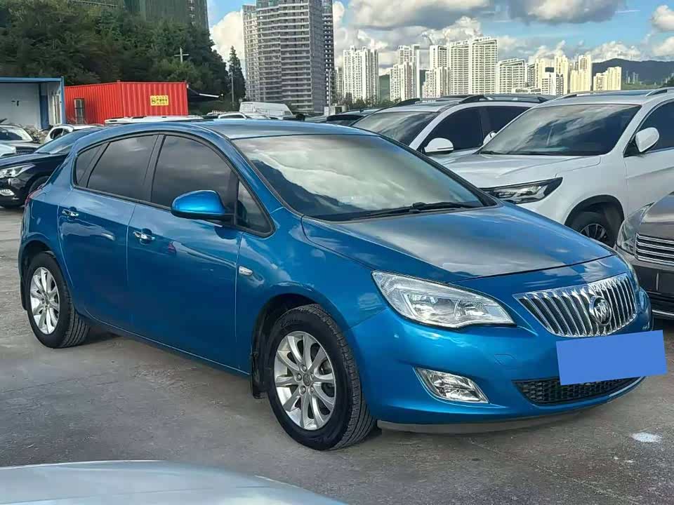 Buick Yinglang