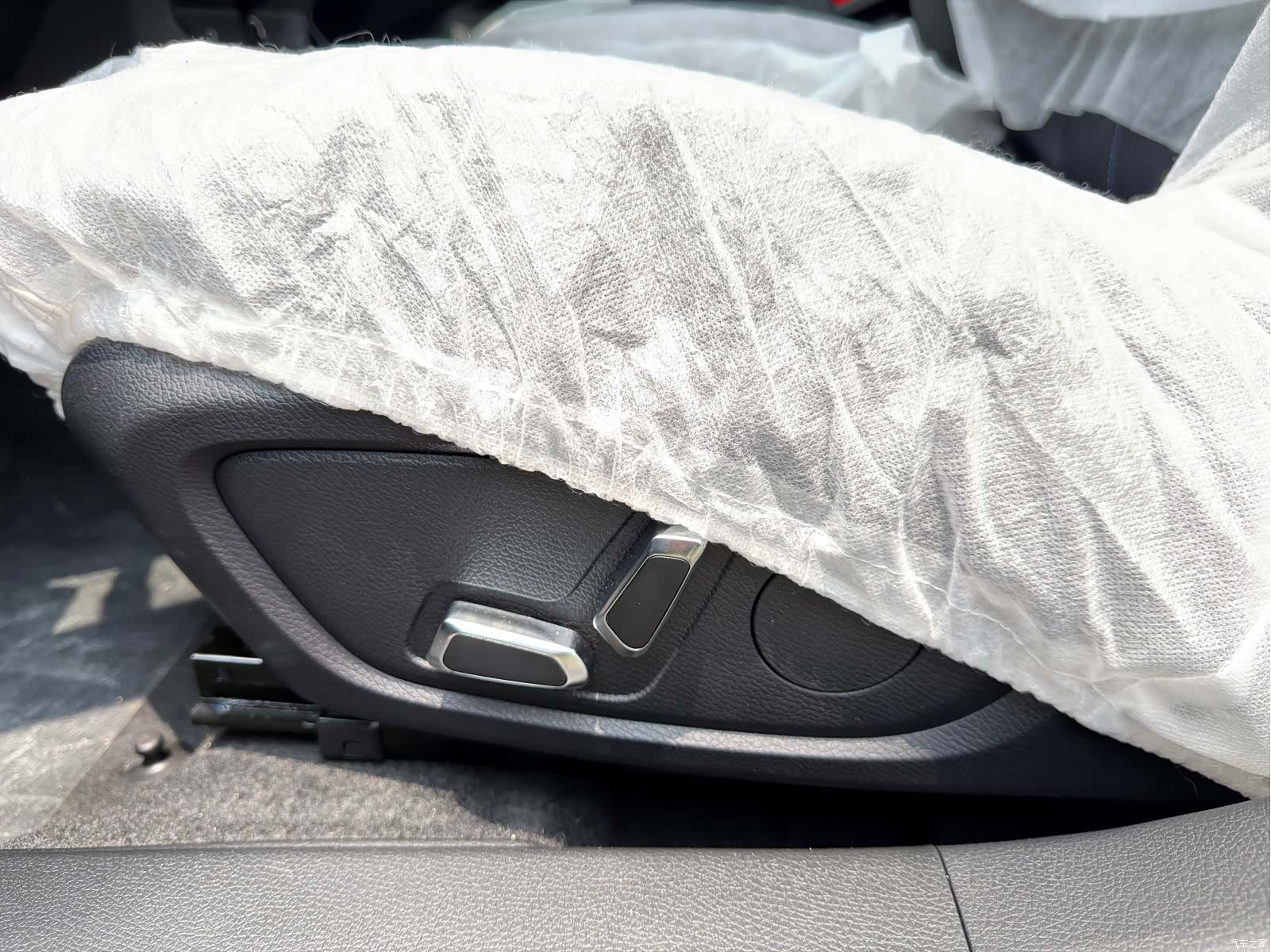 Geely Preface, 2026 10