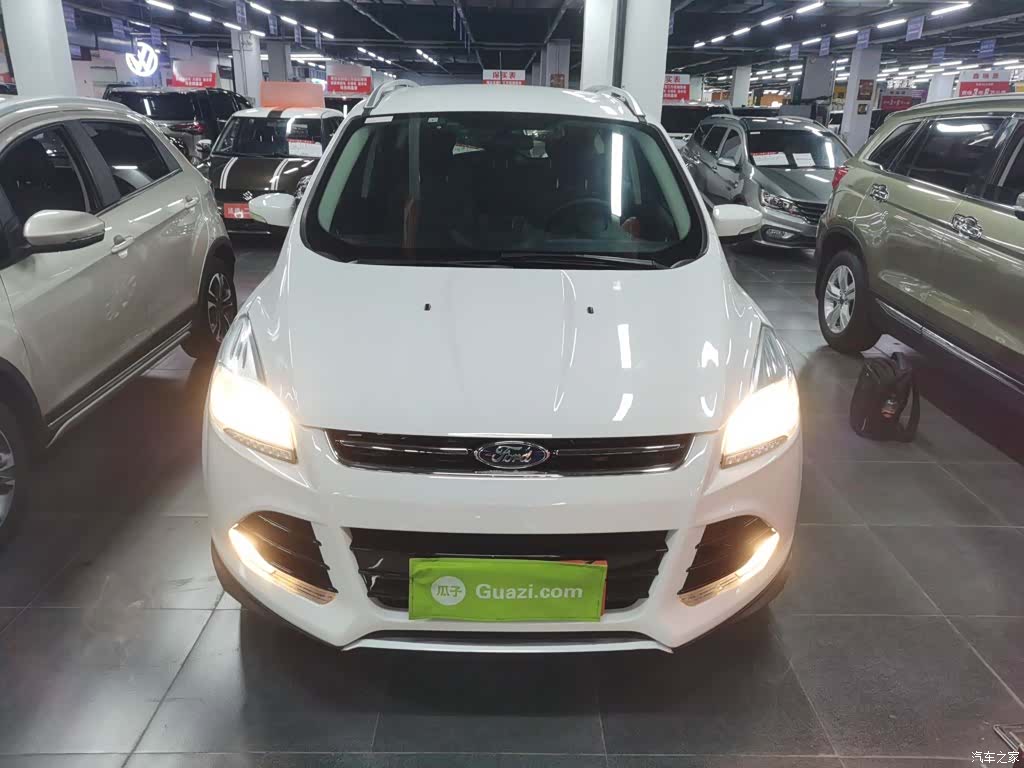 Ford Kuga, 2016 3