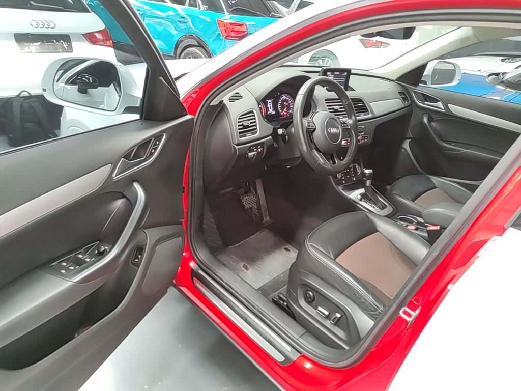 Audi Q3, 2019 16