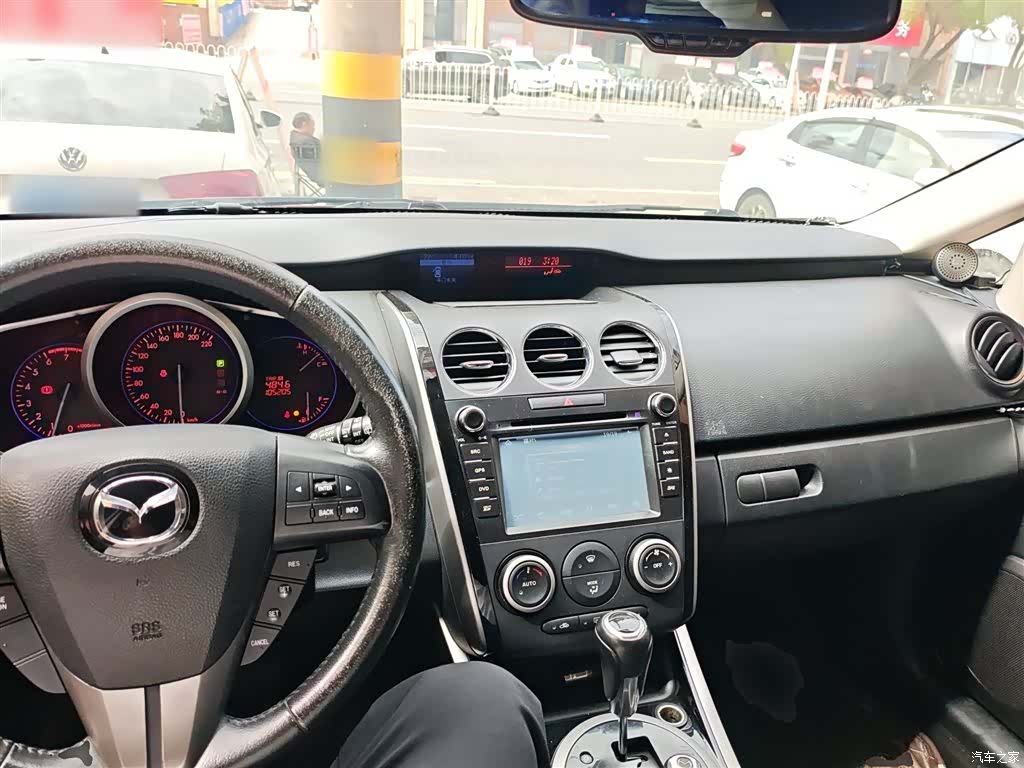 Mazda CX-7, 2015 6