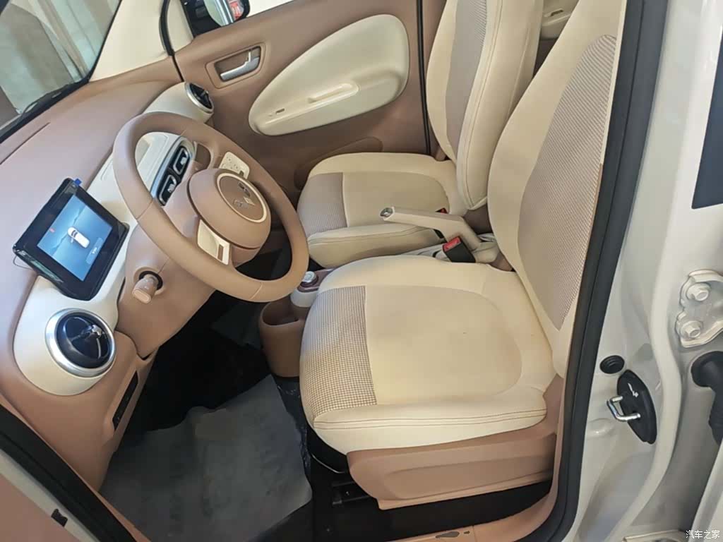 Wuling MINIEV, 2025 15