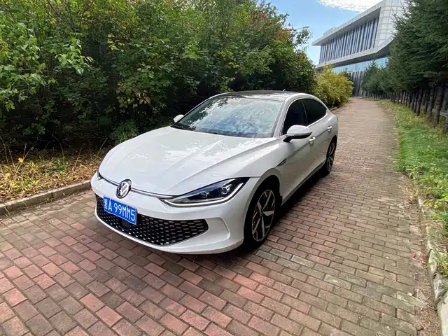 Volkswagen Lamando 2023 — купить из Китая под заказ
