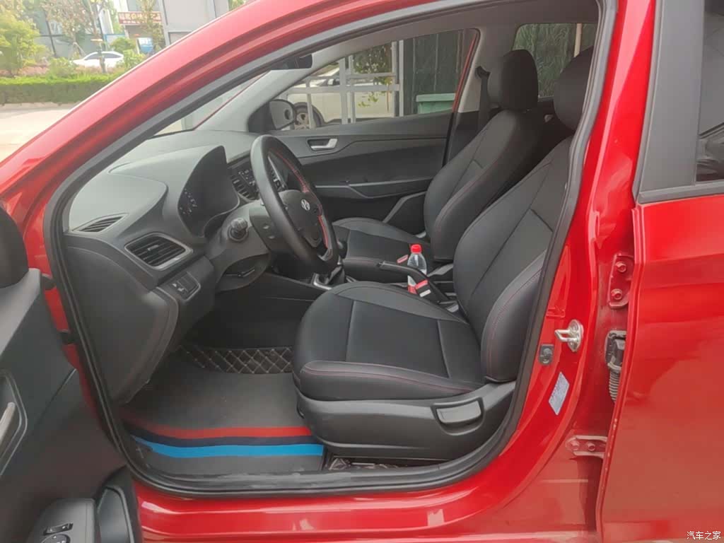 Hyundai GLS, 2017 15