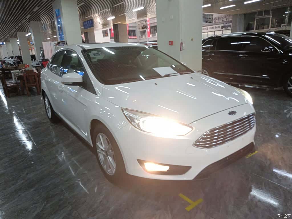 Ford Focus, 2018 4