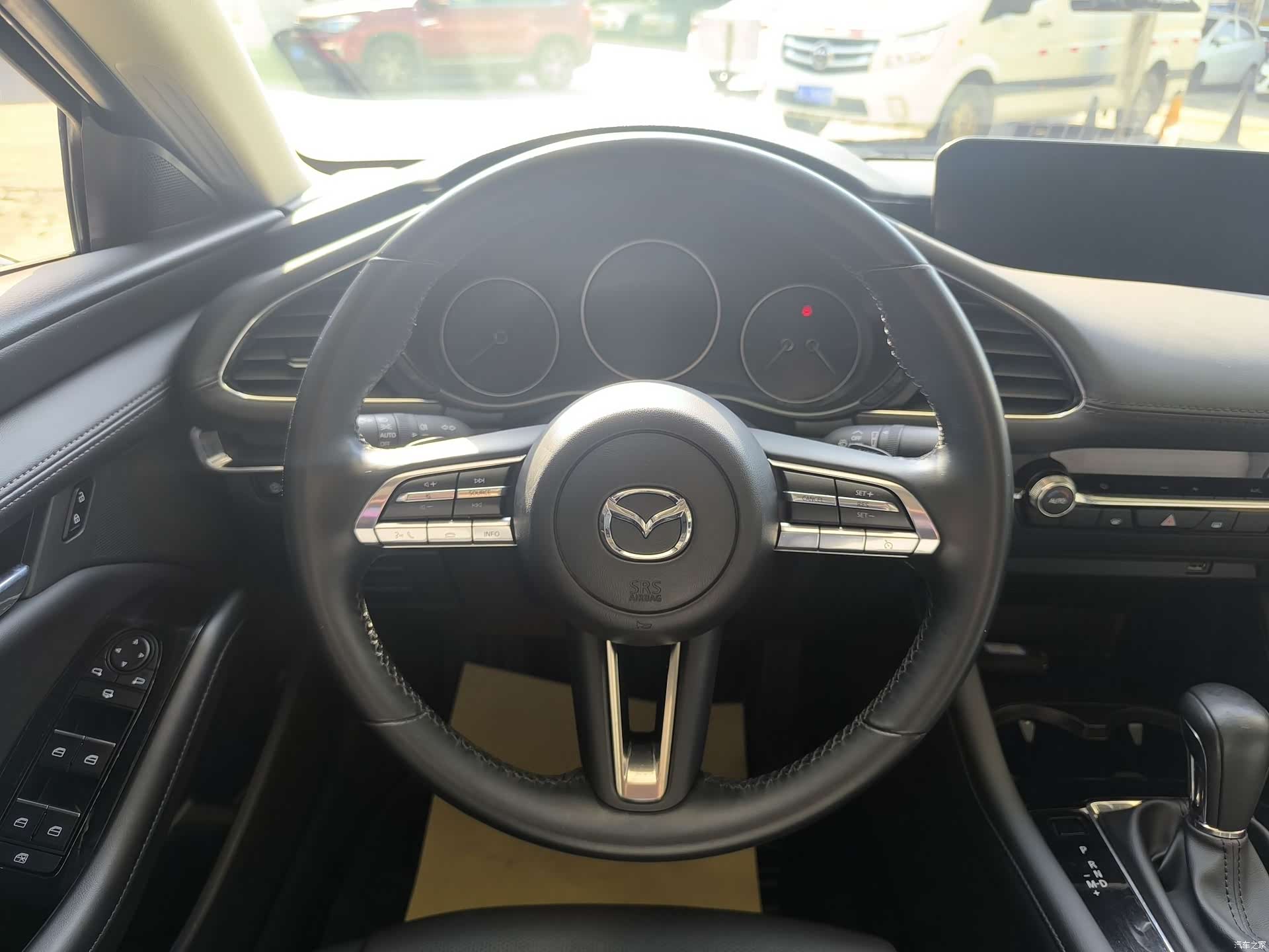 Mazda Mazda3, 2022 15