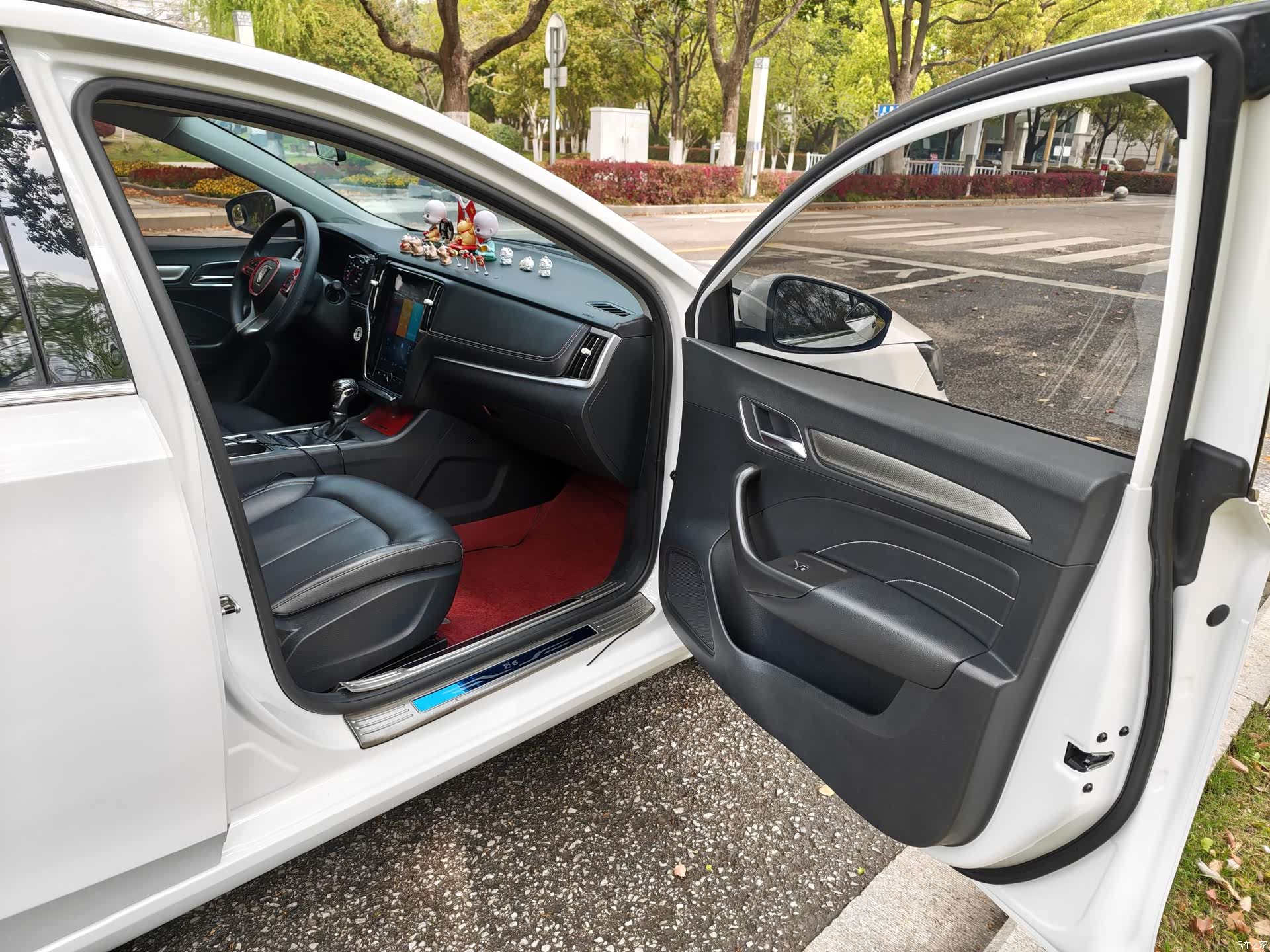 Roewe i6, 2022 15