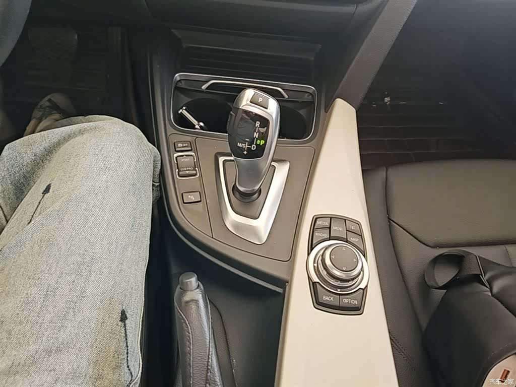 BMW 3 Series, 2016 14