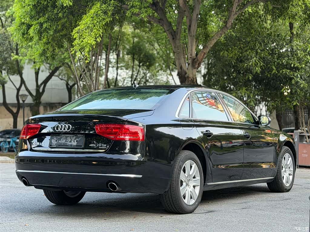 Audi A8L, 2013 6