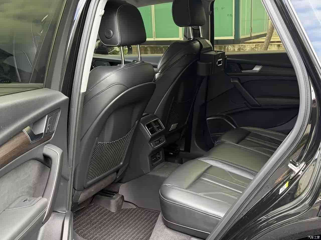 Audi Q5L, 2022 6