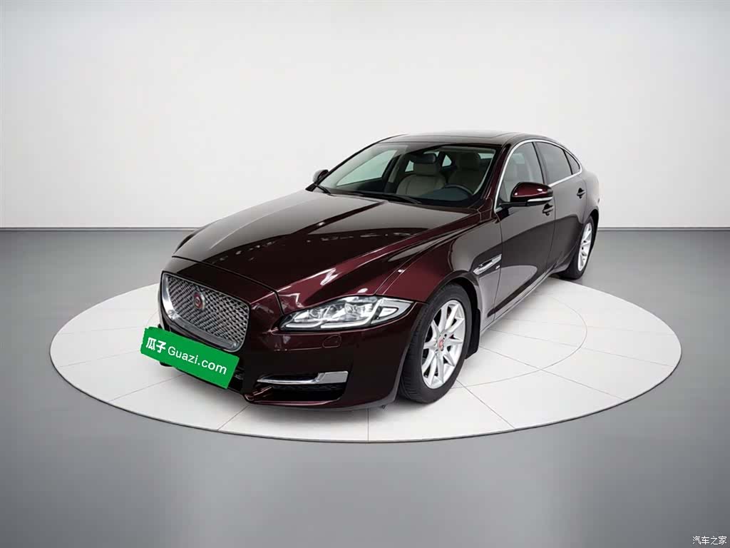 Jaguar XJ, 2016 1