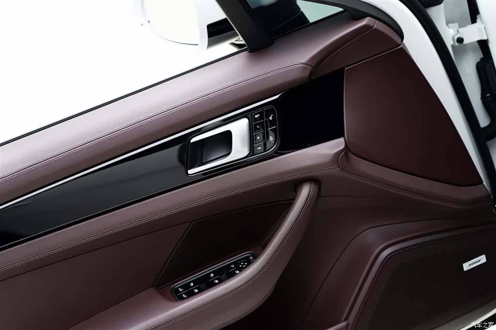 Porsche Panamera, 2018 13